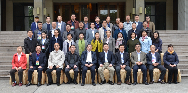 2017基地年会合影_副本.jpg